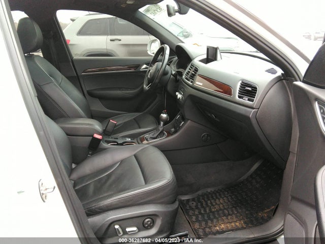 WA1EFCFS2GR014271 Audi Q3 Premium Plus