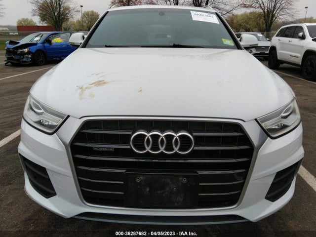 WA1EFCFS2GR014271 Audi Q3 Premium Plus