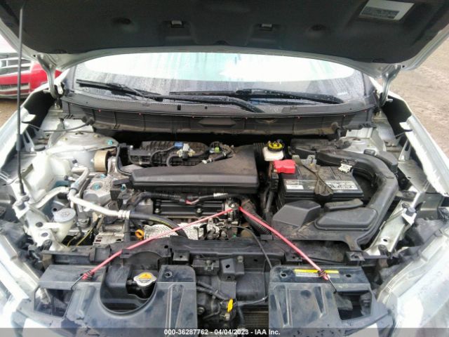 KNMAT2MT6JP569424 Nissan ROGUE SV