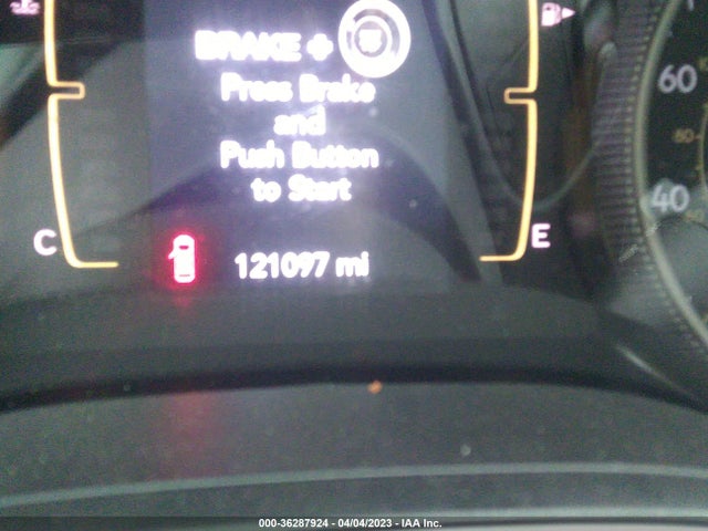 1C4PJMLX4KD484889 Jeep Cherokee Altitude