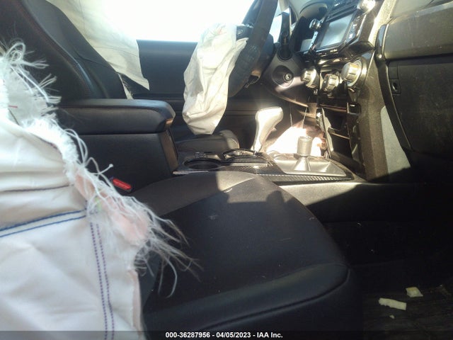 Toyota 4RUNNER SR5 2019 JTEBU5JR6K5642537 Image 7