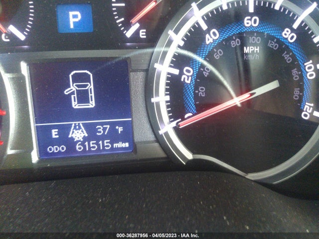 Toyota 4RUNNER SR5 2019 JTEBU5JR6K5642537 Image 9