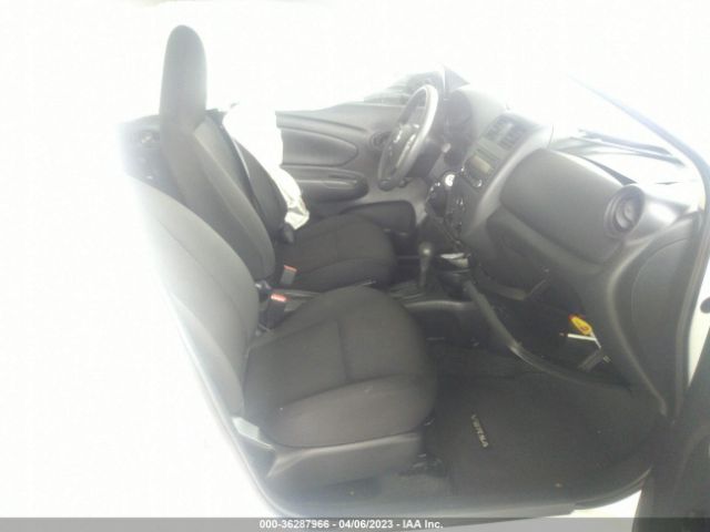 3N1CN7AP8FL902638 Nissan Versa S Plus