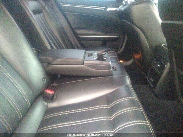 Chrysler 300 300s 2019 2C3CCAGG8KH610731 Image 8