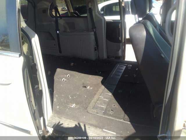 2C4RC1BG6ER343715 Chrysler Town & Country Touring