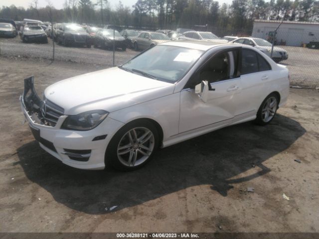 WDDGF8ABXEG190535 Mercedes-Benz C-class C 300