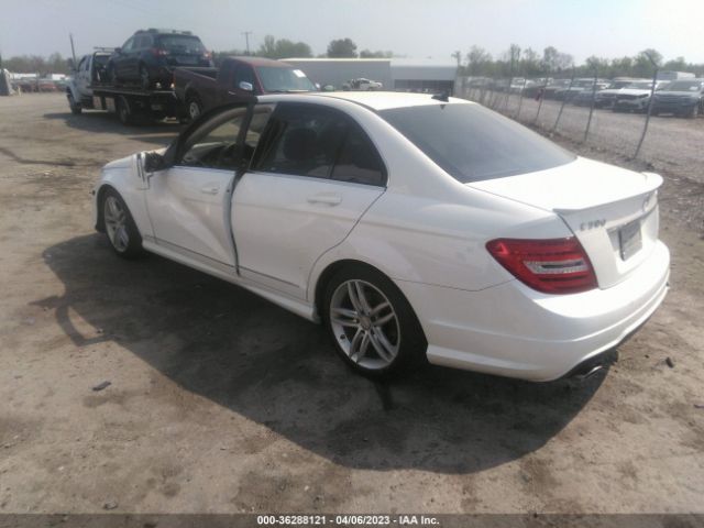 WDDGF8ABXEG190535 Mercedes-Benz C-class C 300