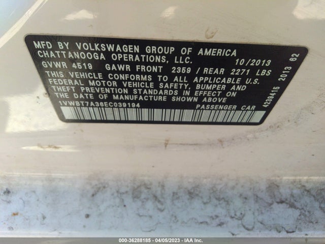 1VWBT7A36EC039194 Volkswagen PASSAT SE