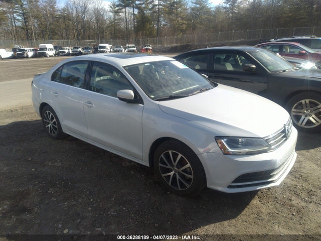 2017 3VWDB7AJ3HM323427 main image