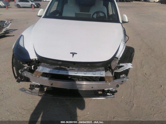 Tesla Model Y Performance 2022 7SAYGDEF3NF374214 Image 8