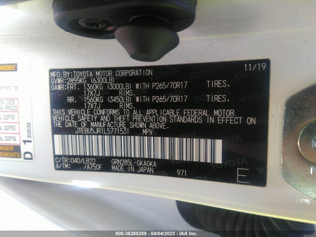 Toyota 4RUNNER SR5 2020 JTEBU5JR1L5771531 Image 9