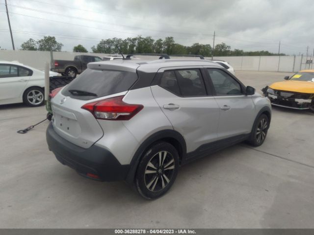 3N1CP5CU1JL528965 Nissan KICKS SV
