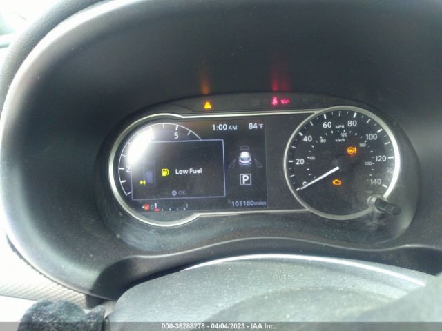 3N1CP5CU1JL528965 Nissan KICKS SV