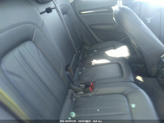 WA1BNAFY4J2217869 Audi Q5 Premium Plus