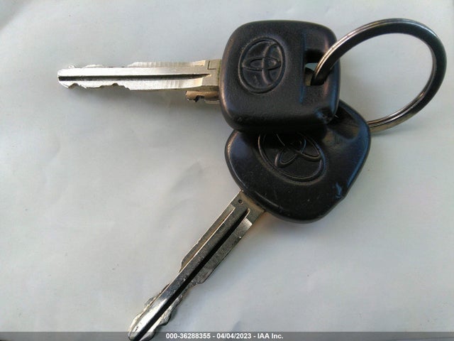 2008 TOYOTA CAMRY VIN: 4T4BE46K58R020390