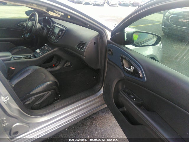 1C3CCCBG0FN717711 Chrysler 200 S