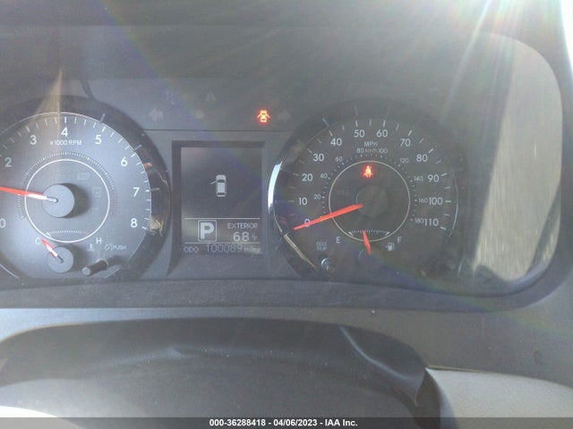 Toyota SIENNA LE 2017 5TDKZ3DC8HS852240 Image 9