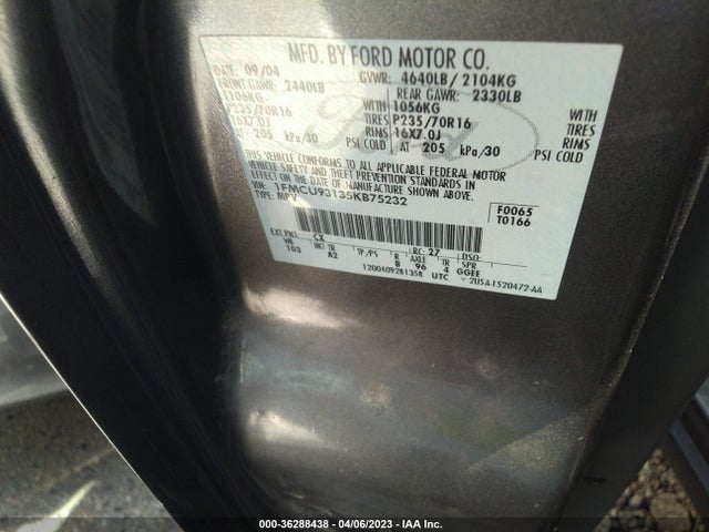 2005 FORD ESCAPE XLT VIN: 1FMCU93135KB75232