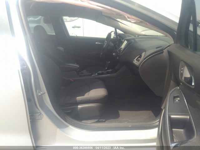 Chevrolet CRUZE LT 2018 1G1BE5SM1J7190688 Image 5