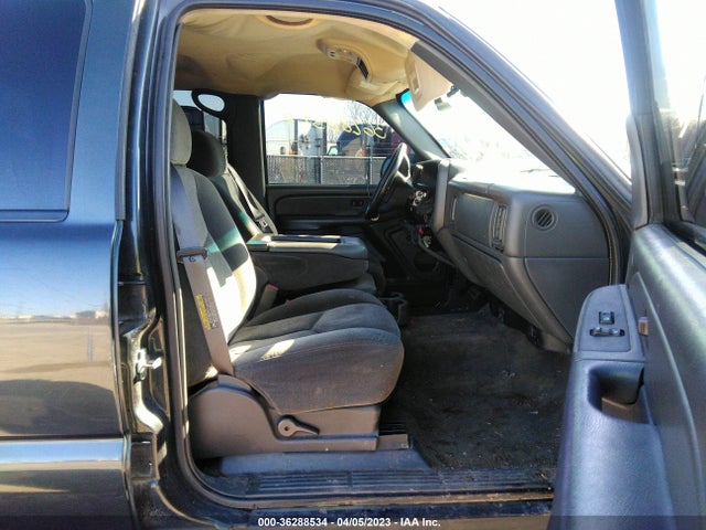 2005 CHEVROLET SILVERADO 1500 Z71 VIN: 2GCEK13T851199385