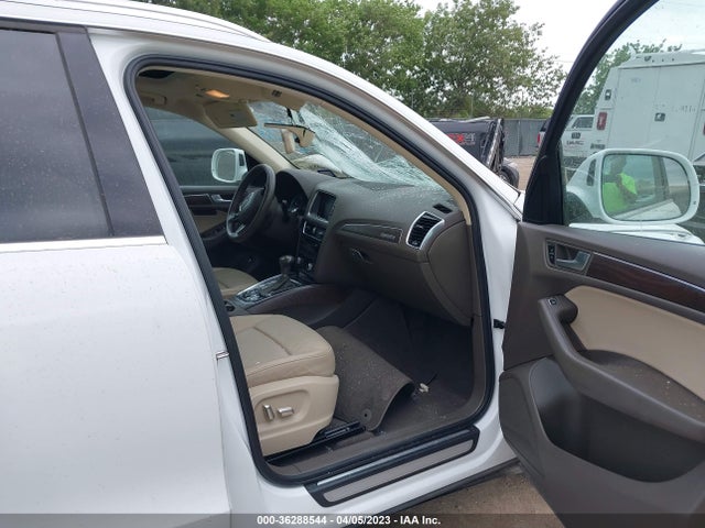 WA1LFAFP6FA124034 Audi Q5 Premium Plus