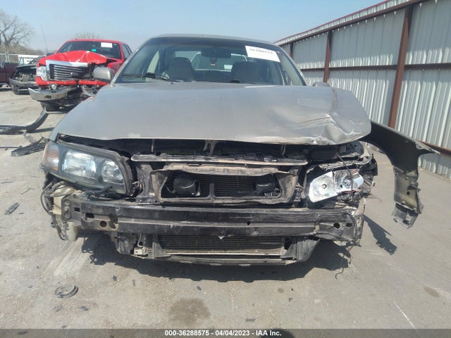 2001 VOLVO S60 VIN: YV1RS53D712001627