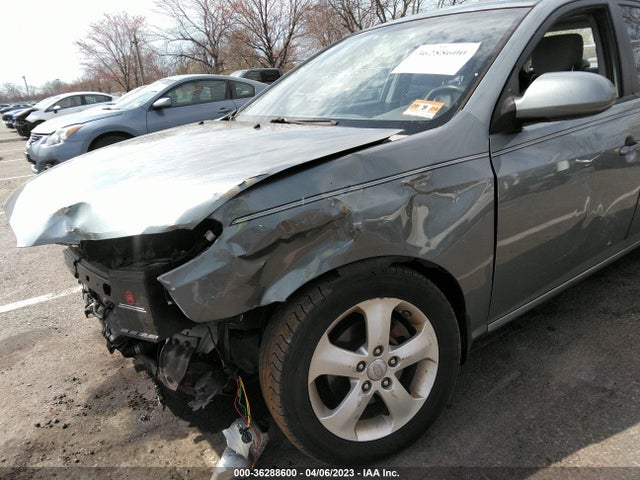 2009 HYUNDAI ELANTRA SE PZEV VIN: KMHDU46D19U818328