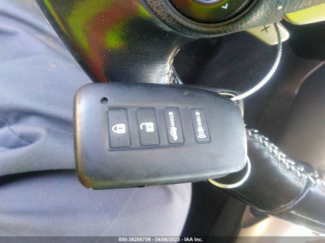 JTHBA1D28G5012688 Lexus IS 200T