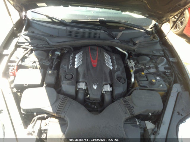 2015 Maserati Quattroporte, VIN: ZAM56PPA1F1135935