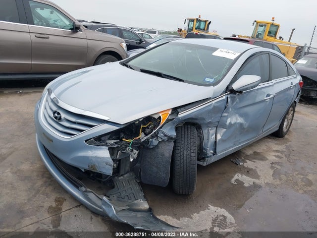 2013 HYUNDAI SONATA GLS VIN: 5NPEB4AC0DH674335