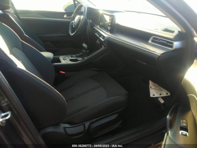 5XXG14J26MG042521 KIA K5 LXS