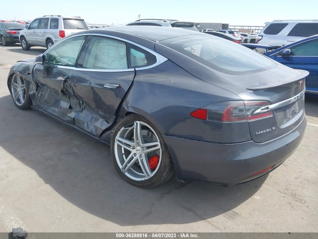 Tesla Model S 75d/100d/p100d 2018 5YJSA1E22JF285311 Image 4