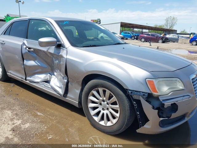 2013 CHRYSLER 300 VIN: 2C3CCAAG8DH572297