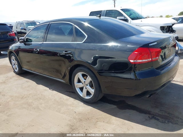 Volkswagen Passat 1.8t Limited Edition 2015 1VWAT7A36FC121987 Image 3