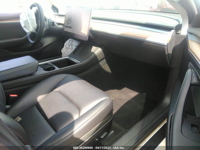 Tesla Model 3 Standard Range Plus 2021 5YJ3E1EA2MF067079 Image 6