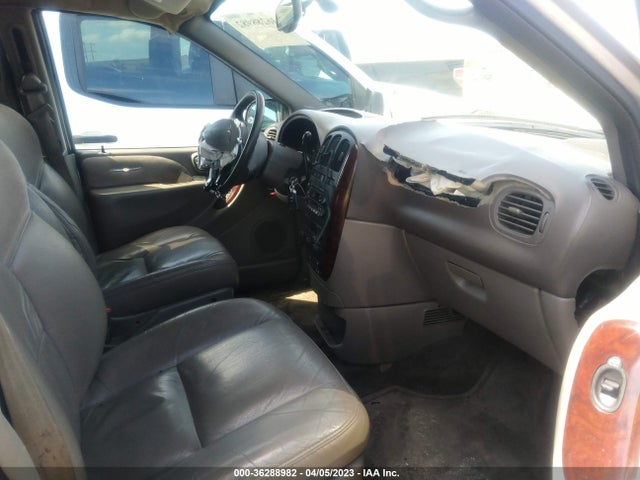 2003 CHRYSLER TOWN & COUNTRY LIMITED VIN: 2C8GP64LX3R225682