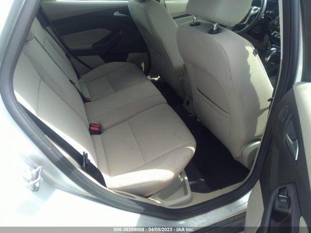 1FADP3R4XEL382828 Ford FOCUS ELECTRIC