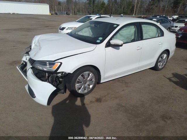 3VWD17AJ9EM417410 Volkswagen Jetta Sedan Se