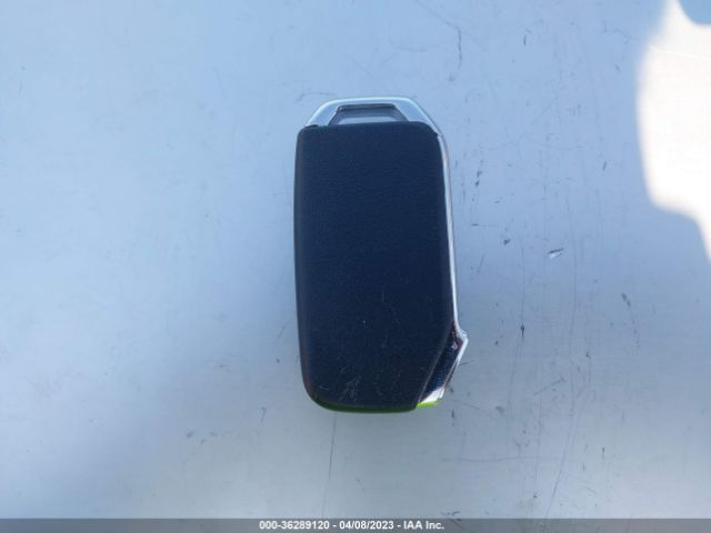 KNDEU2AAXN7259607 KIA SELTOS S