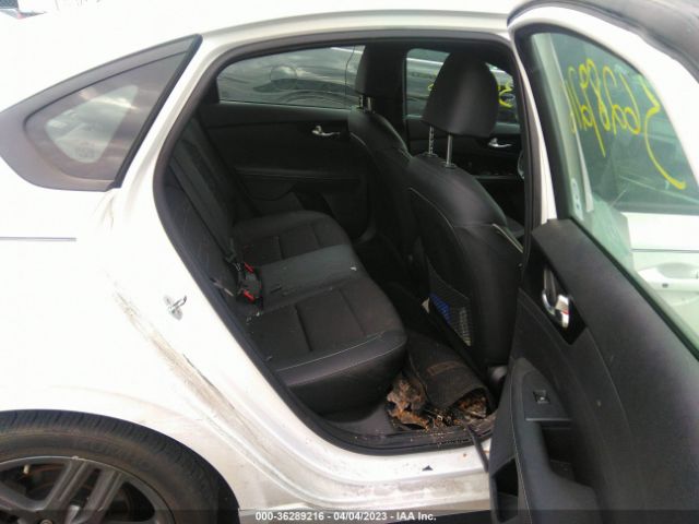 3KPF34AD3ME331095 KIA Forte Gt-line