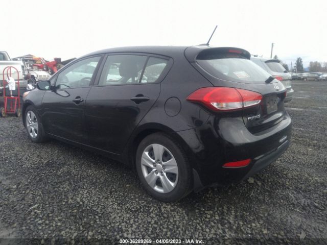 KNAFK5A86G5593296 KIA Forte 5-door Lx
