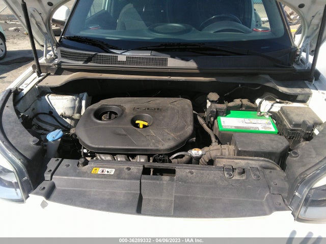 KIA SOUL + 2014 KNDJP3A53E7020639 Image 11