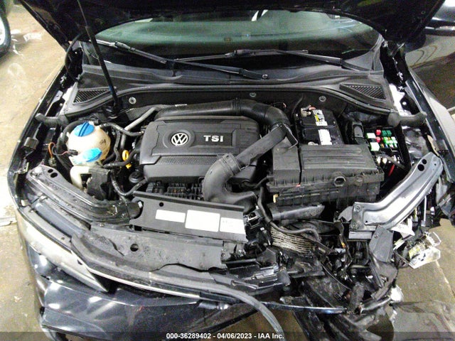 1VWBT7A39HC017128 Volkswagen Passat 1.8t Se