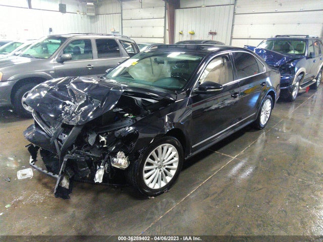 1VWBT7A39HC017128 Volkswagen Passat 1.8t Se