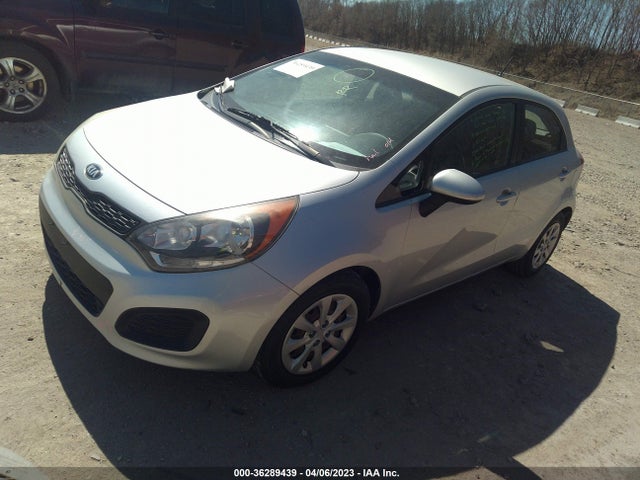 KIA RIO LX 2014 KNADM5A38E6333950 Image 2