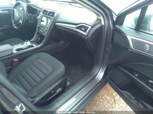 3FA6P0H79HR312133 Ford FUSION SE
