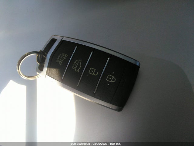 Genesis G80 3.8l 2018 KMHGN4JEXJU216347 Image 3