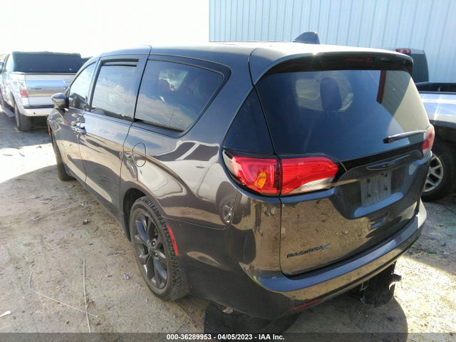 2C4RC1FG9JR357905 Chrysler Pacifica Touring Plus
