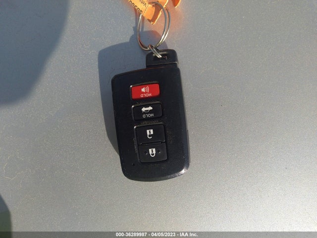 Toyota COROLLA LE 2019 2T1BURHE7KC183116 Image 3