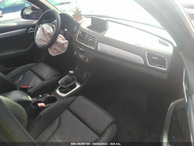 WA1JCCFS2JR009795 Audi Q3 Premium Plus